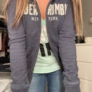A&F fur lined hoodie L